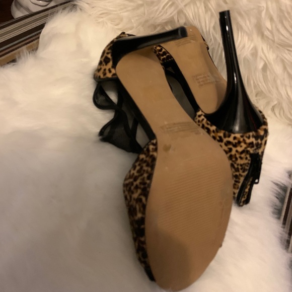 SOLD - Brand New Jessica Simpson Leopard Heels - Picture 7 of 9